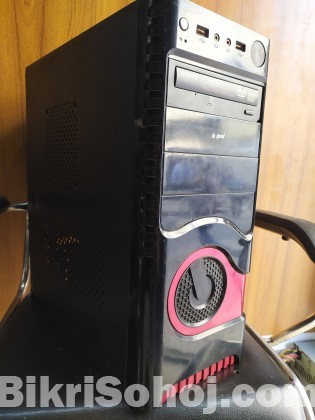 Asus G31-Desktop PC Core 2 Duo 160 GB 2 GB